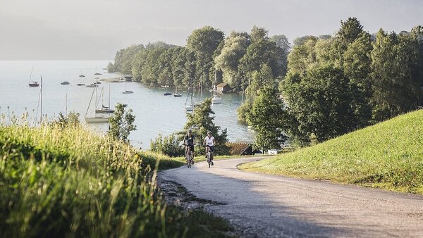 Radfahren am Attersee